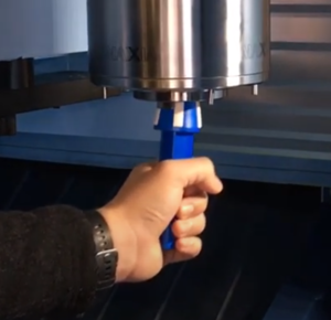 Spindle taper cleaner in use